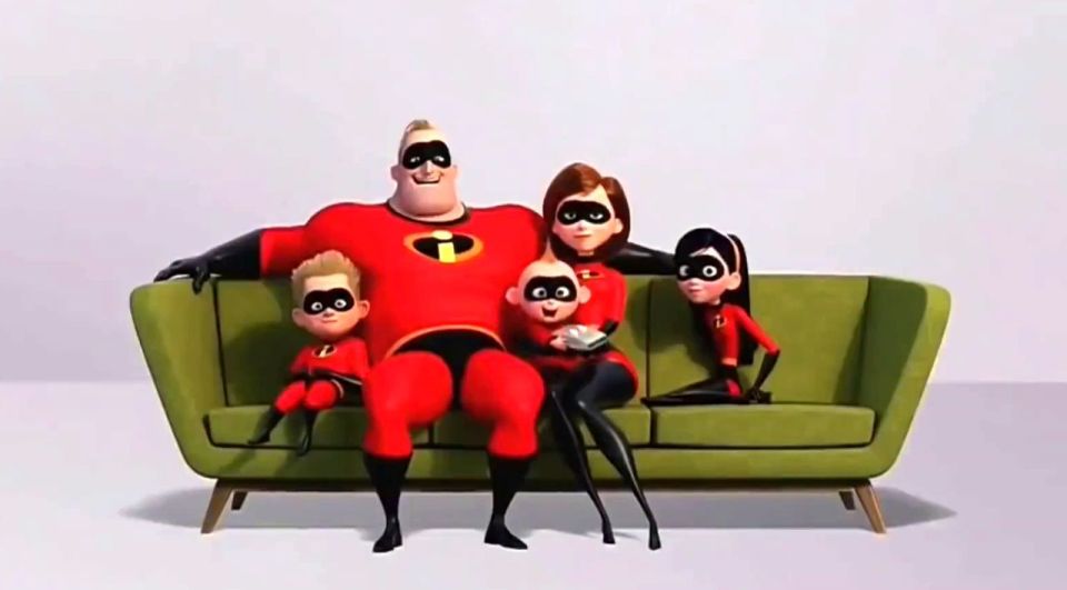 INCREDIBLES-2-NEW-Official-Teaser-Trailer-3